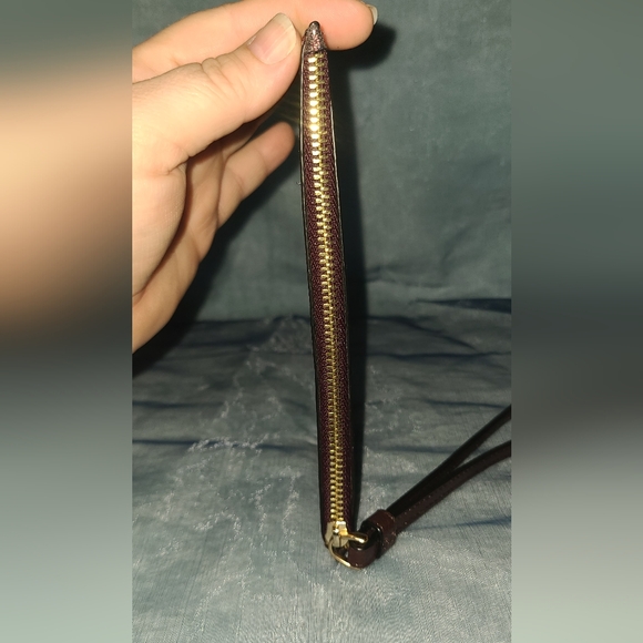 Coach Heart Glitter Wristlet - Picture 4 of 7